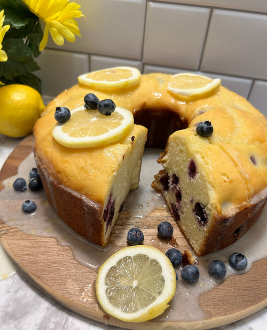 Lemon Blueberry 🍋+🫐 pound cake